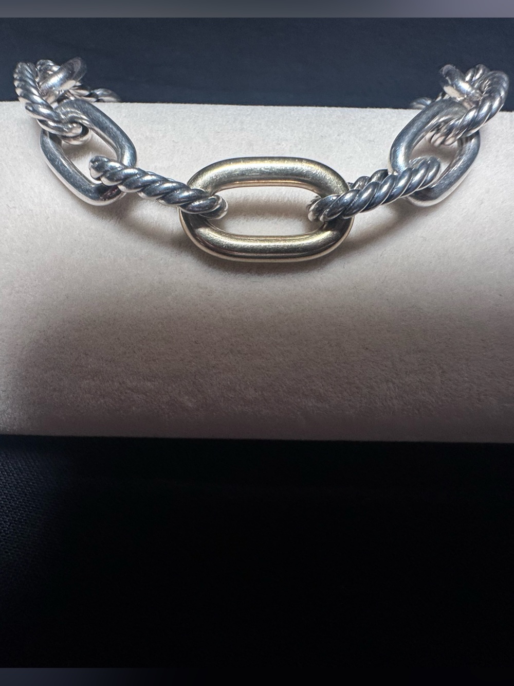 David Yurman 8.5mm Madison Sterling Silver & 18k Gold link bracelet 8.5”